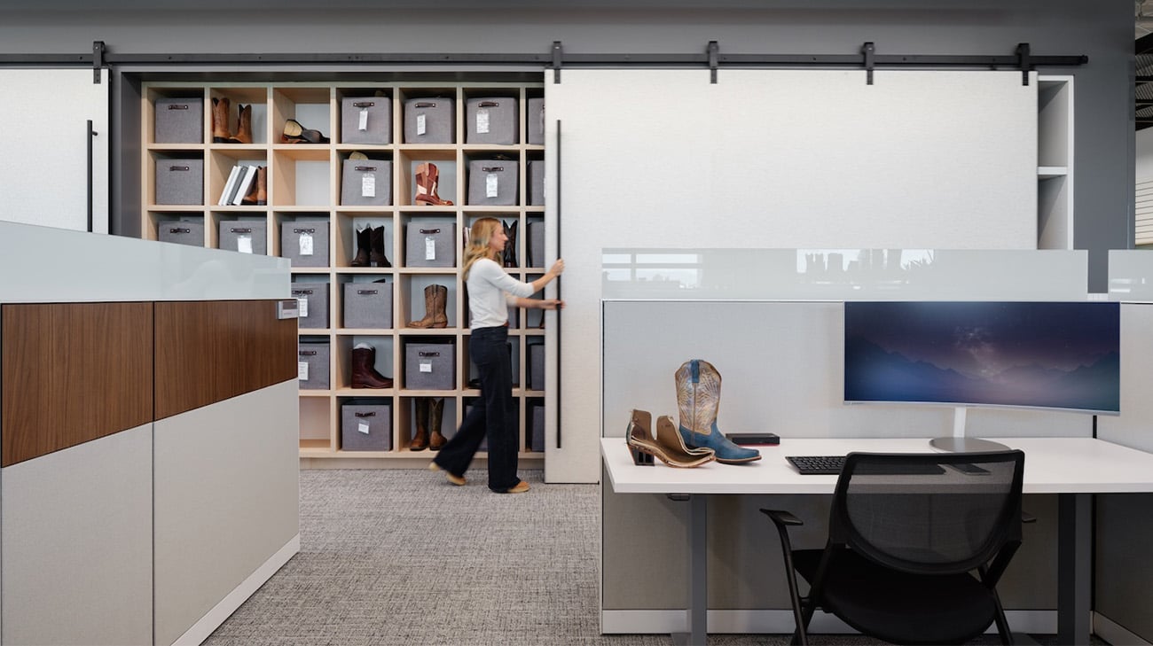 Insidesource-Ariat-Office-4-1