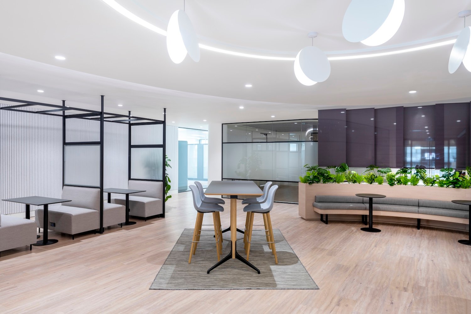 Insidesource-EFG-London-office5